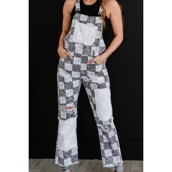 POL Black & White Distressed Patchwork Checker Pattern Overalls - Picture 6 of 9